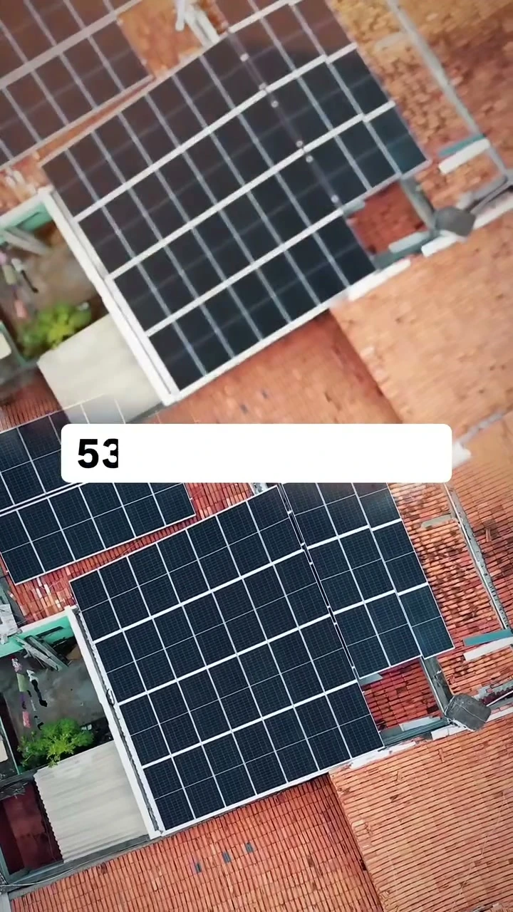 01 · Instalação fotovoltaica — frame de vídeo